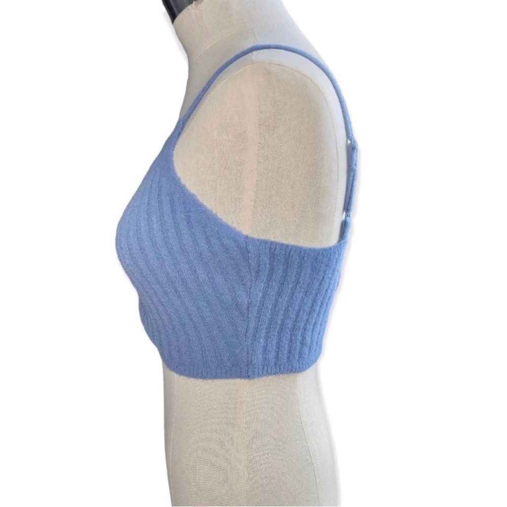 Women’s Stitch & Pine Fuzzy Soft Blue Infinity Crop Top Size Medium